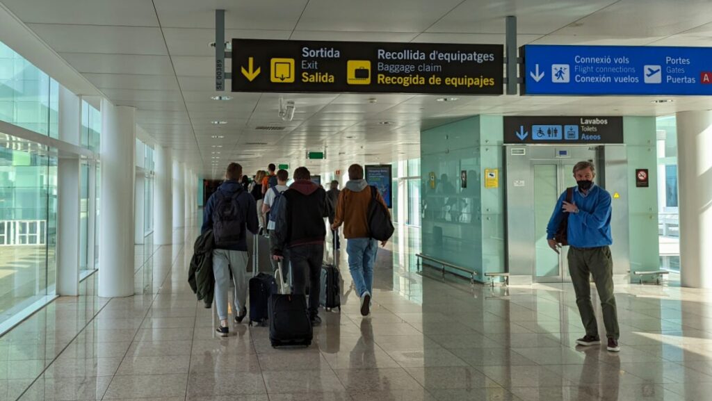 Arrivée dans le terminal international de l'aéroport de Barcelone