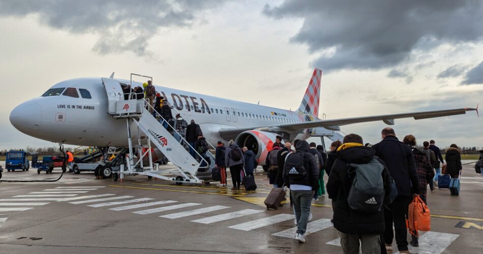 Airbus A320 de Volotea immatriculé EC-NOM