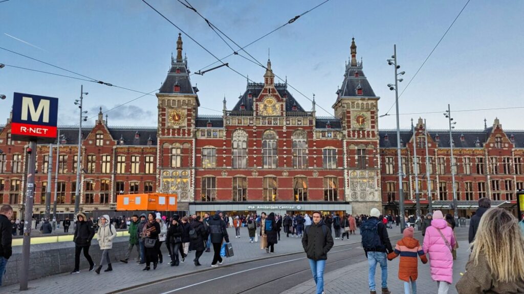 Gare d'Amsterdam Centraal
